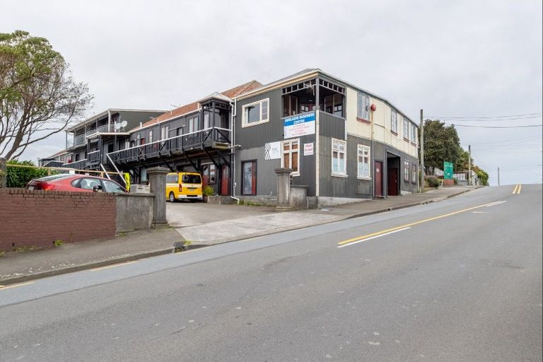 Photo of property in 2/369 Adelaide Road, Newtown, Wellington, 6021