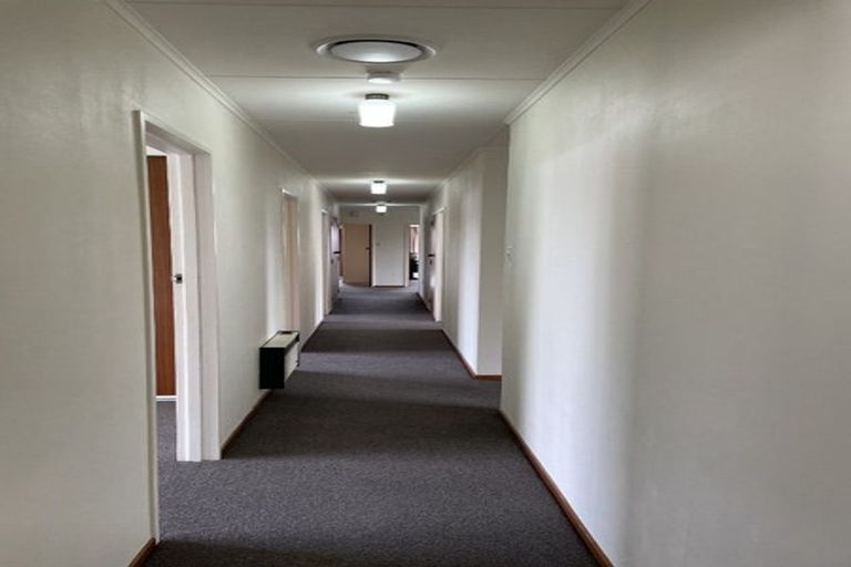 Photo of property in 38 Somerset Crescent, Highbury, Palmerston North, 4412