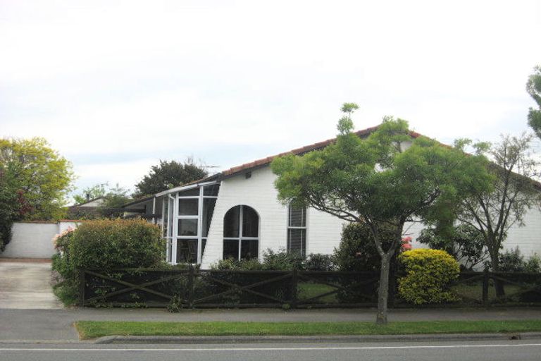 Photo of property in 216 Sawyers Arms Road, Bishopdale, Christchurch, 8053