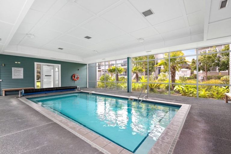 Photo of property in 9 Eaves Bush Parade, Orewa, 0931