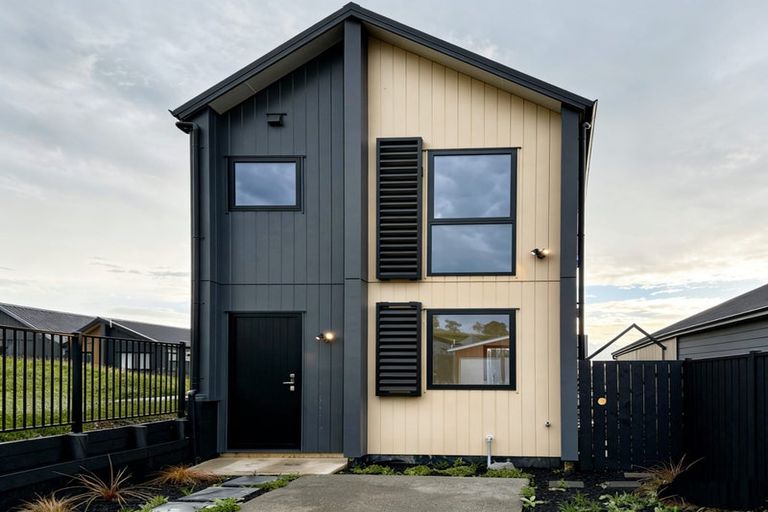 Photo of property in 11 Aituaa Road, Pukekohe, 2120