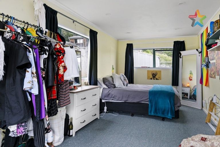 Photo of property in 1/9 Montgomery Street, Stokes Valley, Lower Hutt, 5019