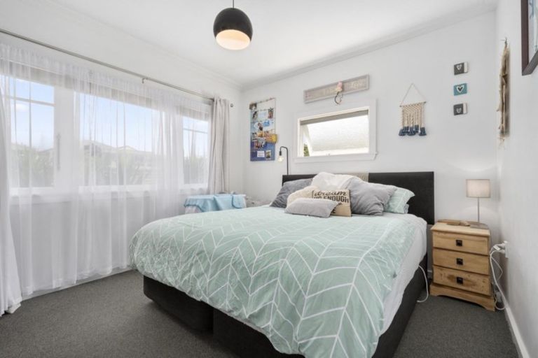 Photo of property in 11 Stewart Street, Te Puke, 3119