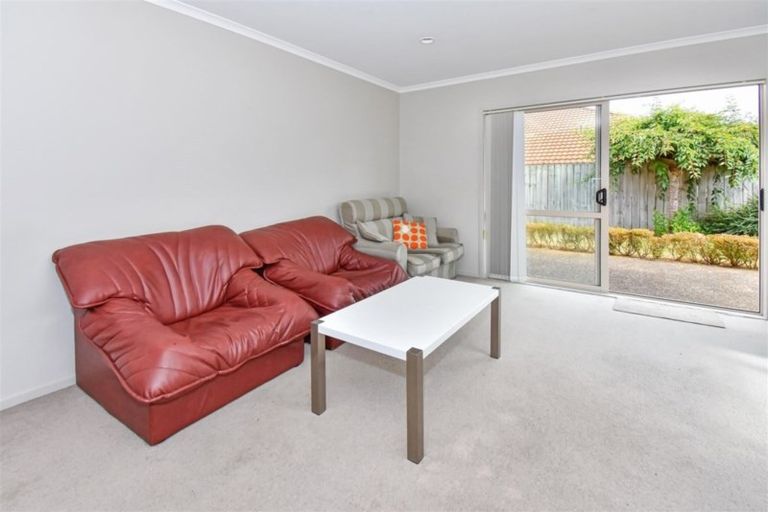 Photo of property in 22 Kauri Road, Pukekohe, 2120