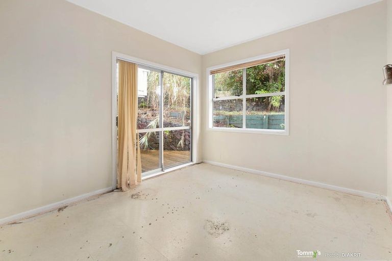 Photo of property in 2/127 Campbell Street, Karori, Wellington, 6012