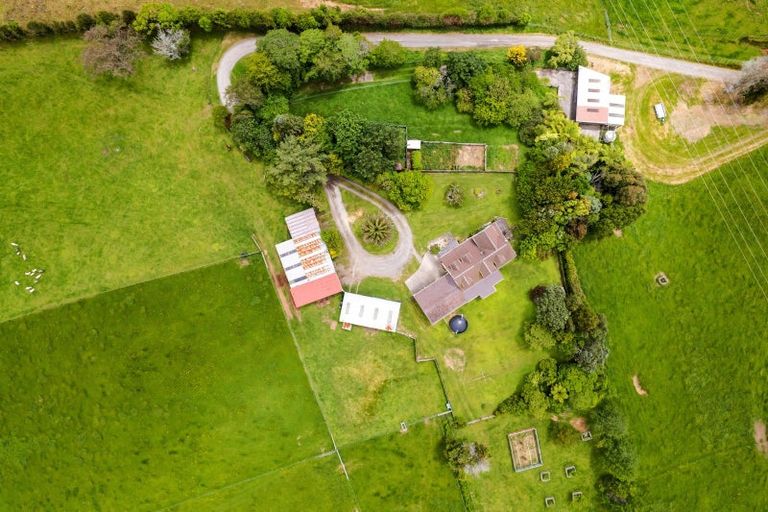 Photo of property in 630 Junction Road, Burgess Park, New Plymouth, 4371