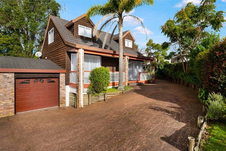 Photo of property in 2/62 Granville Drive, Massey, Auckland, 0614