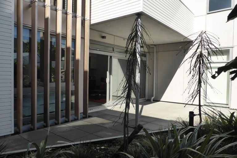 Photo of property in Masina Apartments, 107/80 Riddiford Street, Newtown, Wellington, 6021