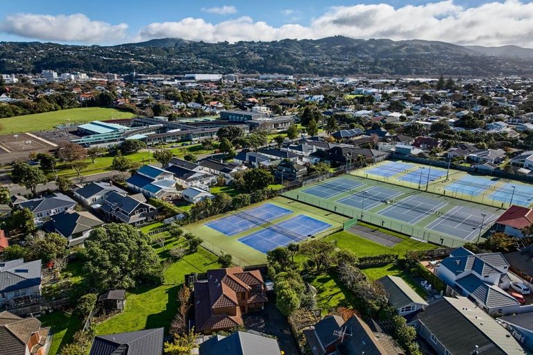 Photo of property in 57 Totara Crescent, Woburn, Lower Hutt, 5011