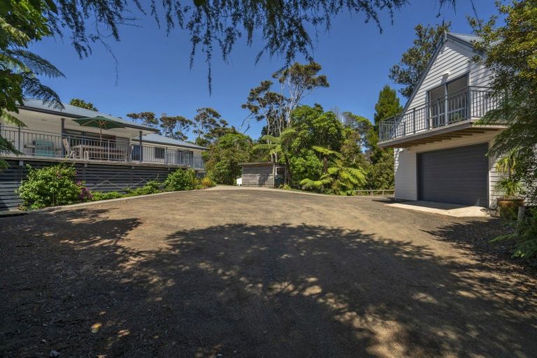 Photo of property in 595 Boat Harbour Road, Whenuakite, Whitianga, 3591