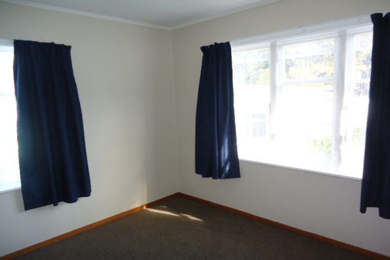 Photo of property in 23 Hay Street, Wainuiomata, Lower Hutt, 5014
