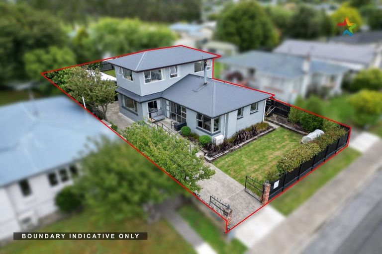 Photo of property in 14 Talbot Place, Hargest, Invercargill, 9810