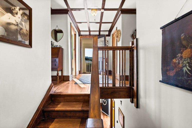 Photo of property in 507 Shakespeare Terrace, Bluff Hill, Napier, 4110