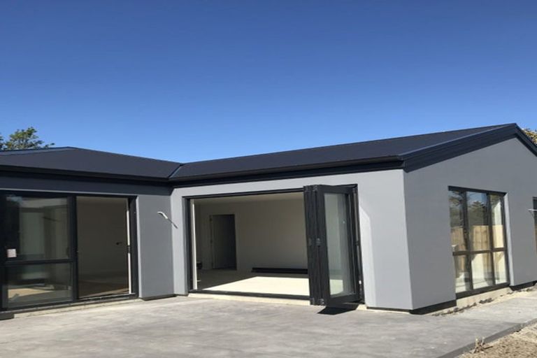 Photo of property in 222 Westminster Street, Mairehau, Christchurch, 8013