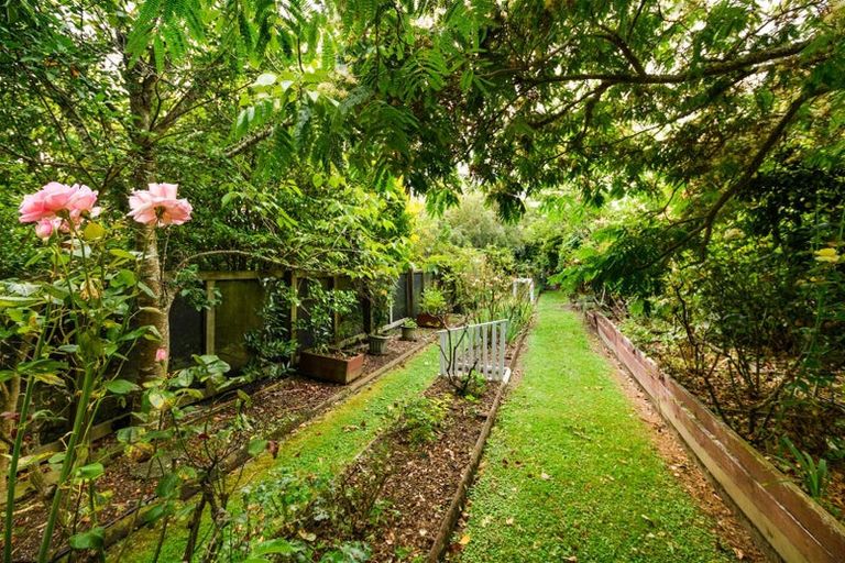 Photo of property in 46a Skerman Street, Marton, 4710