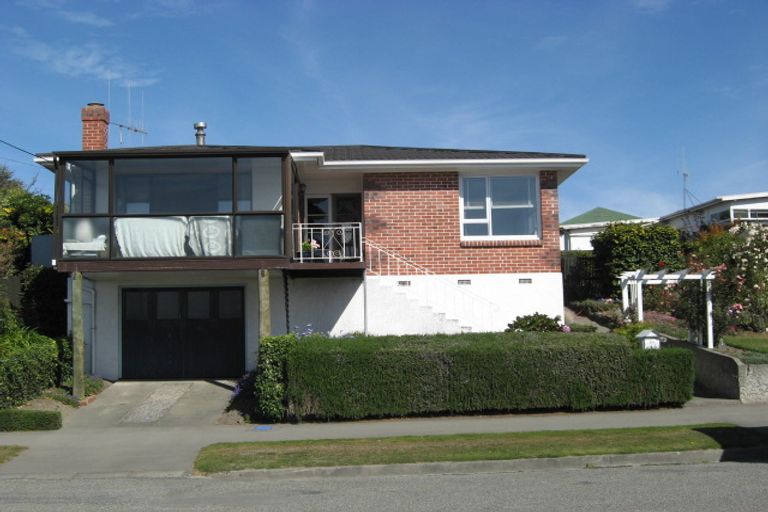 Photo of property in 2a Eversley Street, Waimataitai, Timaru, 7910