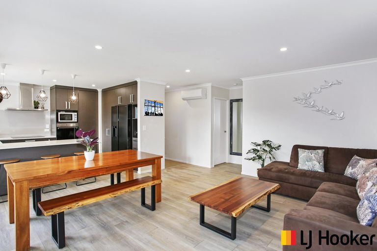 Photo of property in 4c Westmuir Crescent, Pokeno, 2402