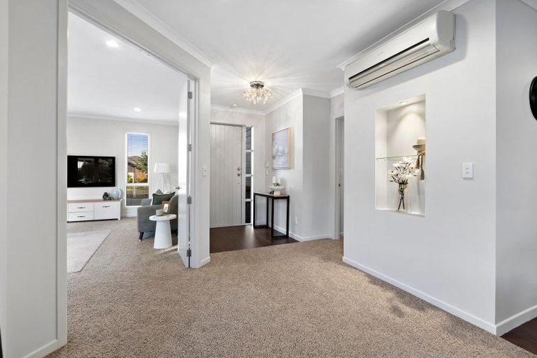 Photo of property in 6 Hampshire Court, Flagstaff, Hamilton, 3210