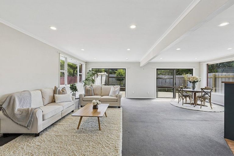 Photo of property in 8 Te Motu Road, Pukerua Bay, 5026
