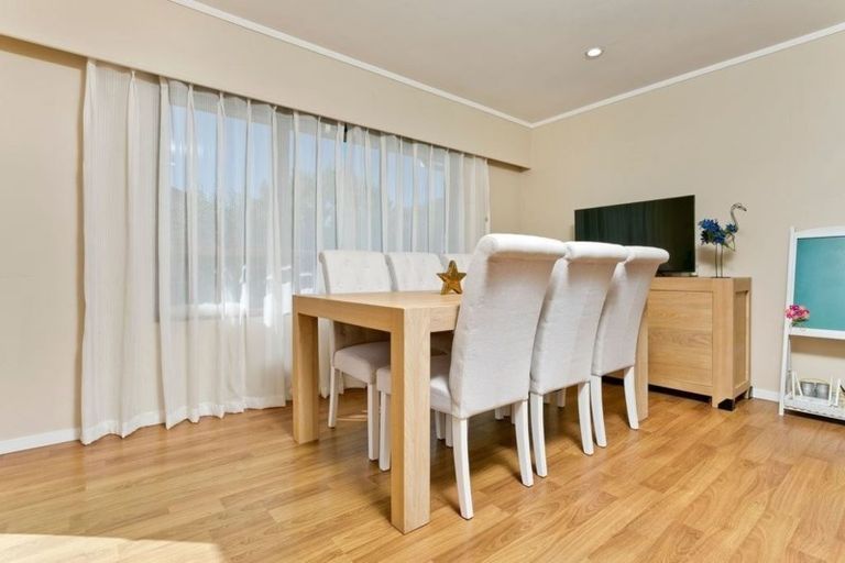 Photo of property in 223 Glamorgan Drive, Torbay, Auckland, 0630