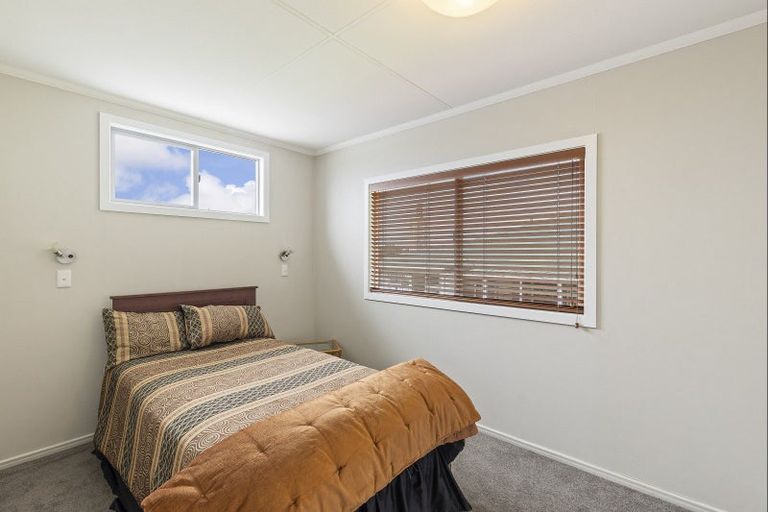 Photo of property in 70 Bayly Road, Blagdon, New Plymouth, 4310