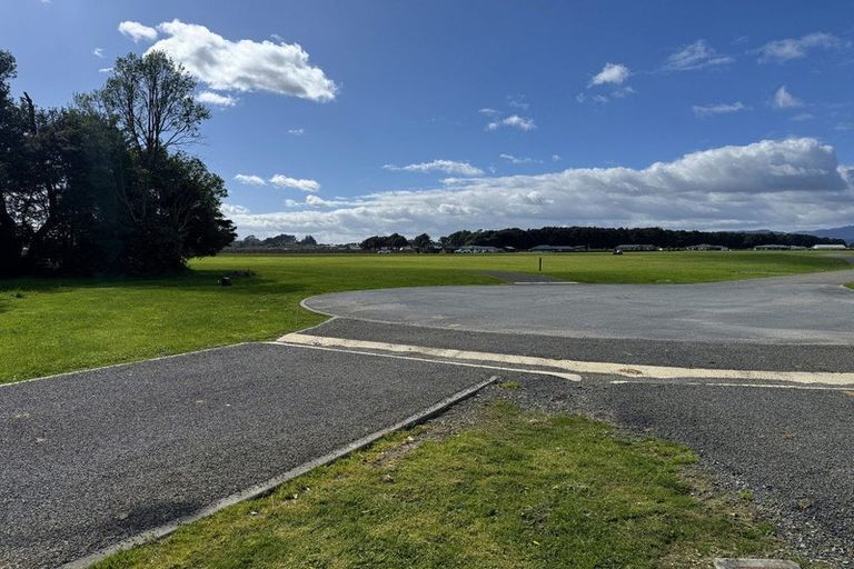 Photo of property in 29 Riverside Drive, Ohau, 5570