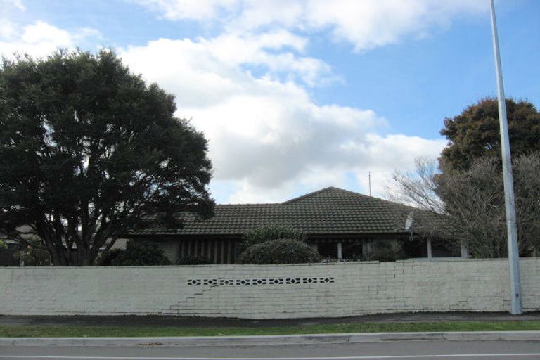 Photo of property in 210 Waimairi Road, Ilam, Christchurch, 8041
