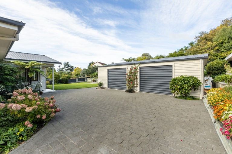Photo of property in 4 Padfield Place, Havelock North, 4130