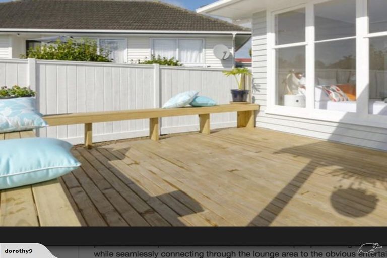 Photo of property in 19 Mackenzie Street, Te Atatu South, Auckland, 0610