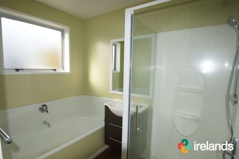 Photo of property in 6/12 Keoghs Lane, St Albans, Christchurch, 8014