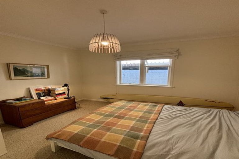 Photo of property in 122 Grafton Road, Roseneath, Wellington, 6011