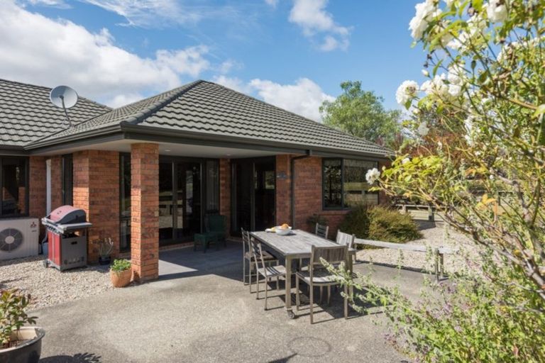 Photo of property in 10 Lobank Place, Richmond, 7020