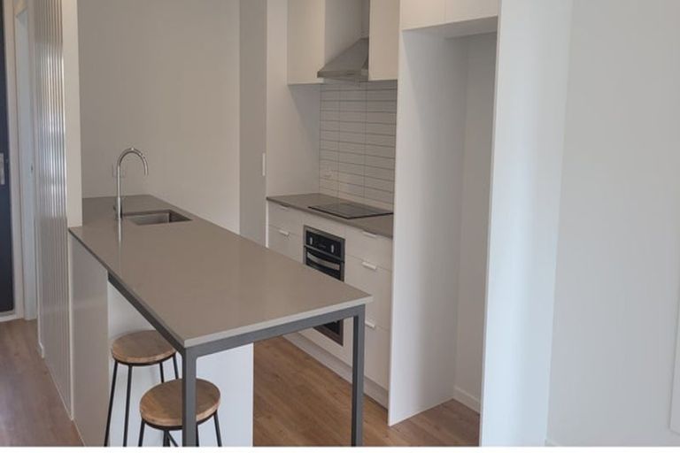 Photo of property in 11/27 Main Road, Wainuiomata, Lower Hutt, 5014