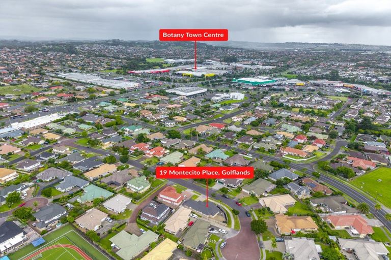 Photo of property in 19 Montecito Place, Golflands, Auckland, 2013