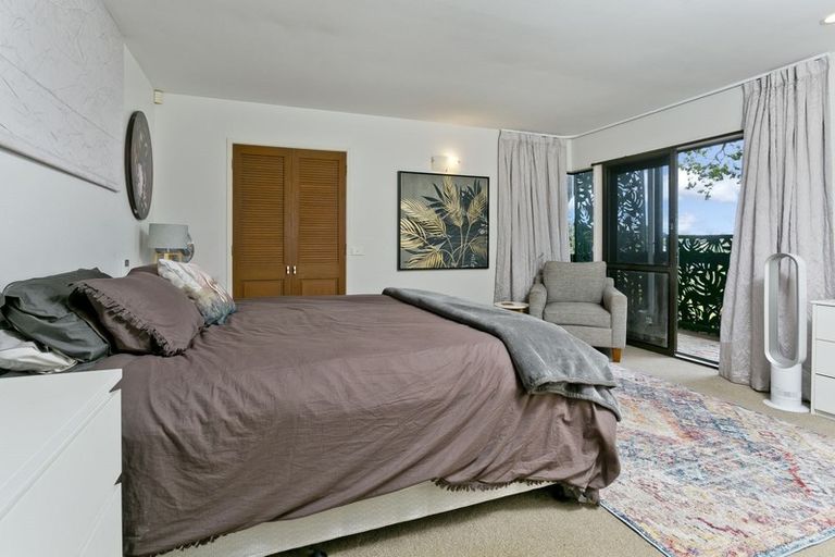 Photo of property in 30 Speedy Crescent, Hillcrest, Auckland, 0627