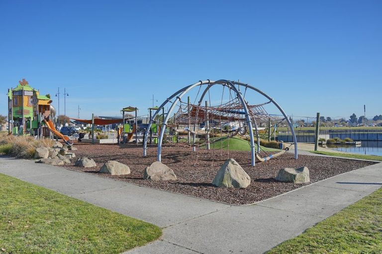 Photo of property in 146 Infinity Drive, Pegasus, 7612