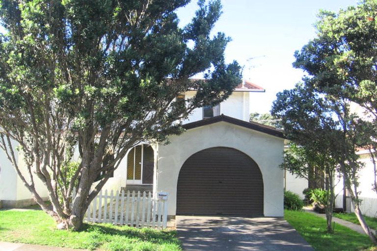Photo of property in 12a Te Kiteroa Grove, Churton Park, Wellington, 6037