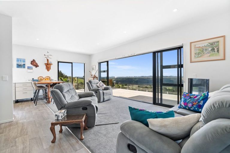 Photo of property in 275 Pakaru Road, Kawakawa, 0282