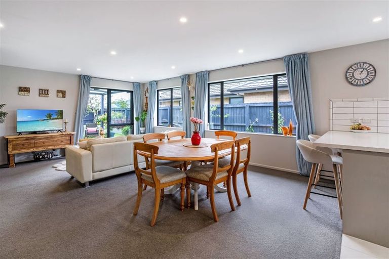 Photo of property in 8 Jasper Court, Rolleston, 7614