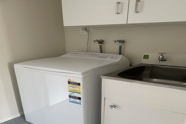 Photo of property in 31 Colombo Street, Hokowhitu, Palmerston North, 4410