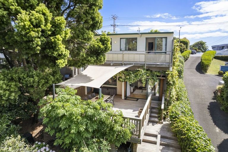 Photo of property in 91 Hinemoa Street, Birkenhead, Auckland, 0626