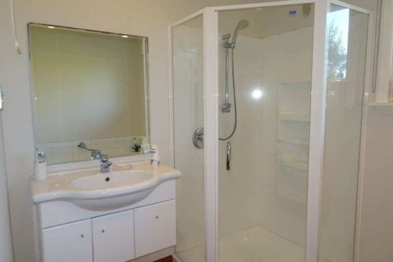 Photo of property in 1 Wilson Crescent, Karoro, Greymouth, 7805