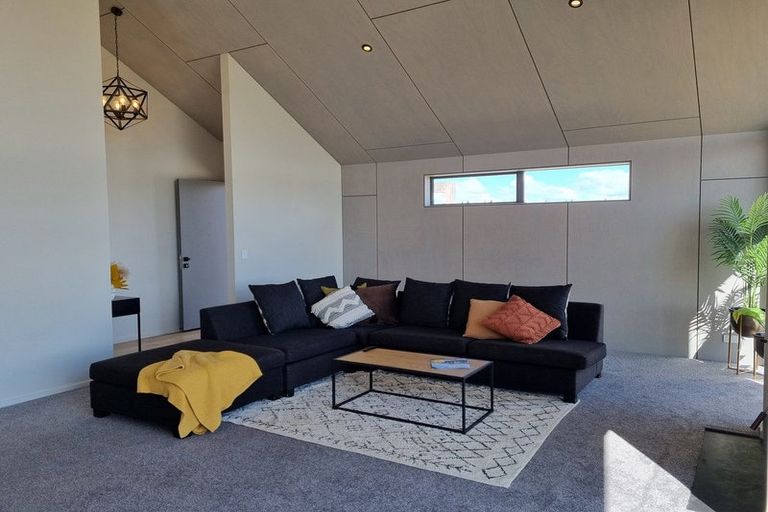 Photo of property in 21 Peak Drive, Twizel, 7901