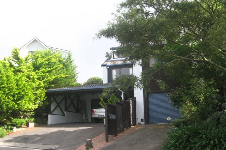 Photo of property in 8a Malda Grove, Khandallah, Wellington, 6035