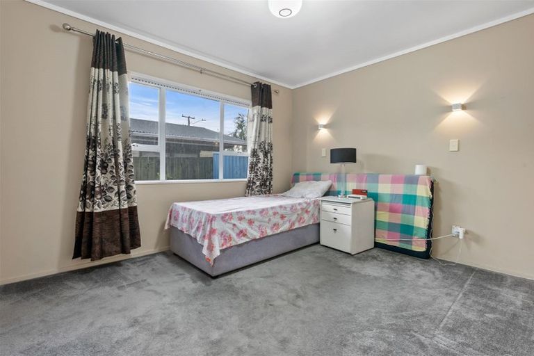 Photo of property in 1/57 Alfriston Road, Manurewa East, Auckland, 2102