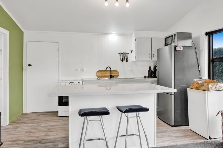 Photo of property in 21 Falstaff Street, Stratford, 4332