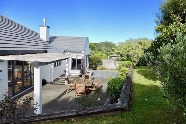 Photo of property in 58a Joseph Banks Drive, Whitby, Porirua, 5024