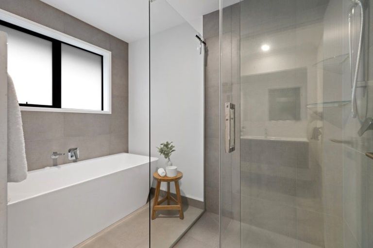 Photo of property in 160 Lakes Boulevard, Pyes Pa, Tauranga, 3112