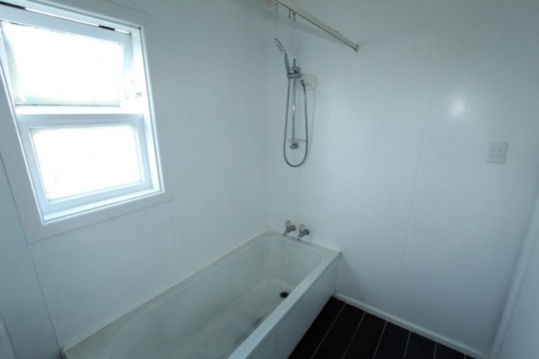 Photo of property in 72 Kelso Street, Tokoroa, 3420