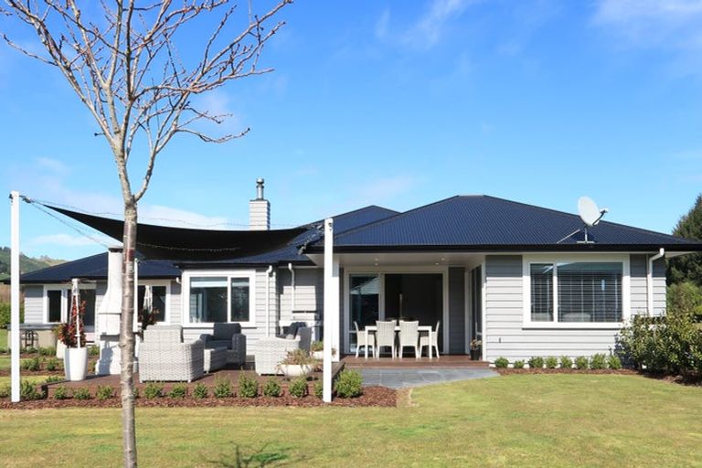 Photo of property in 32/500 Kinloch Road, Kinloch, Taupo, 3377